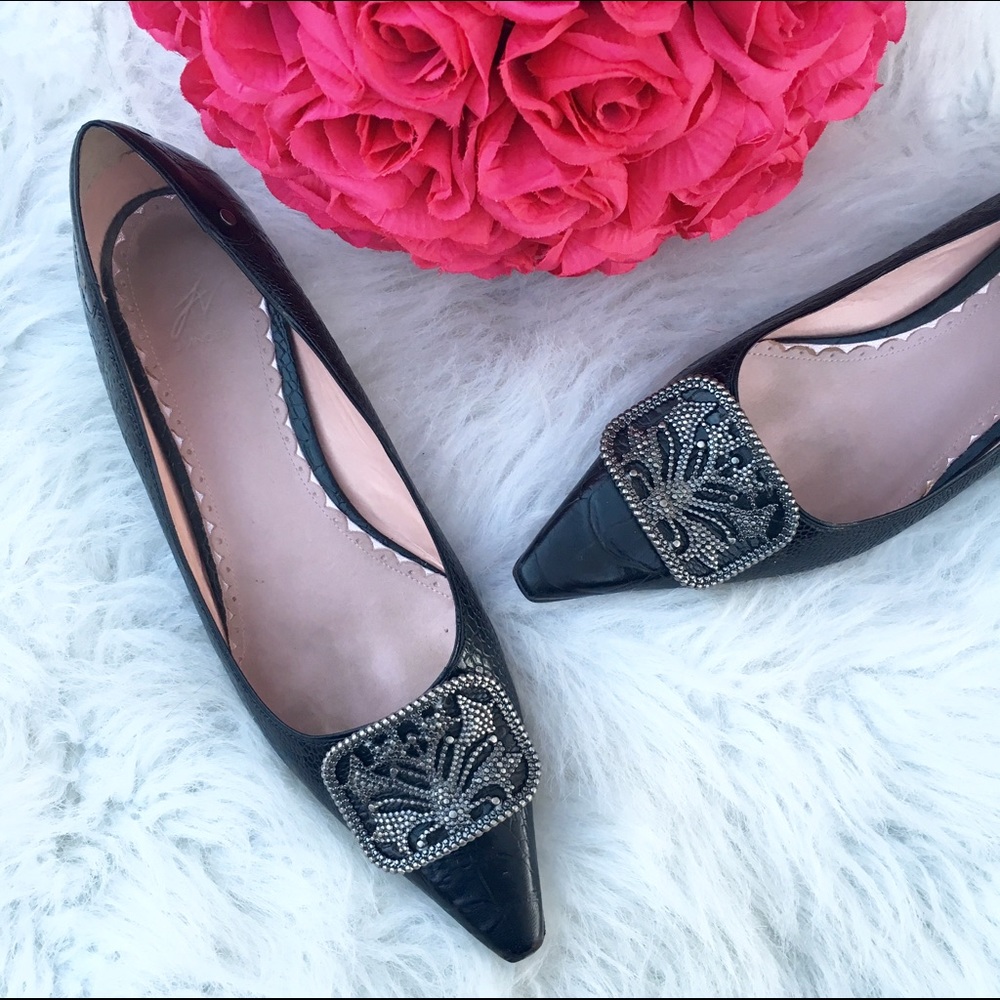 J Vincent black pointy flats